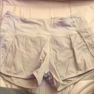 lululemon short size 4
